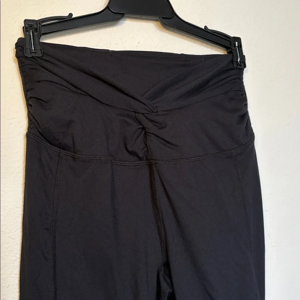 NEW Free People FP Movement Breath Deeper Black High-Waisted Leggings small - Picture 6 of 8